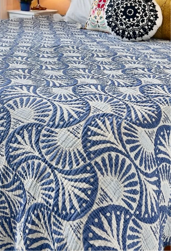 Jacquard Muslin Bed Blanket King/Queen-Soft Blue Flower