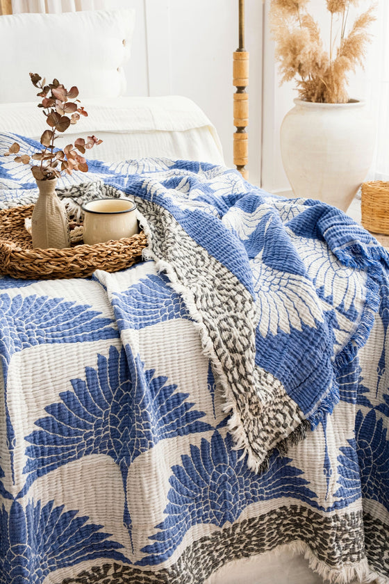 Jacquard Muslin Bed Blanket King/Queen-Blue Crane